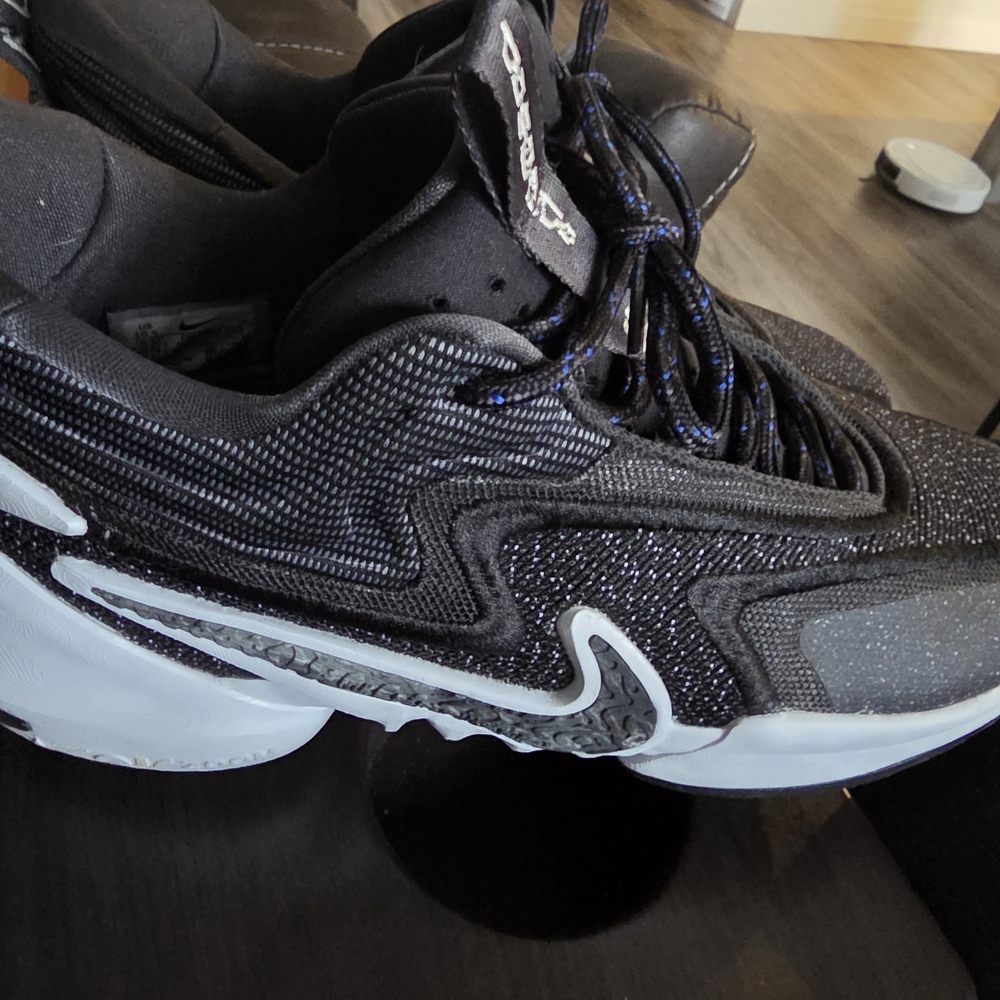 Men's Black and White Athletic Shoes